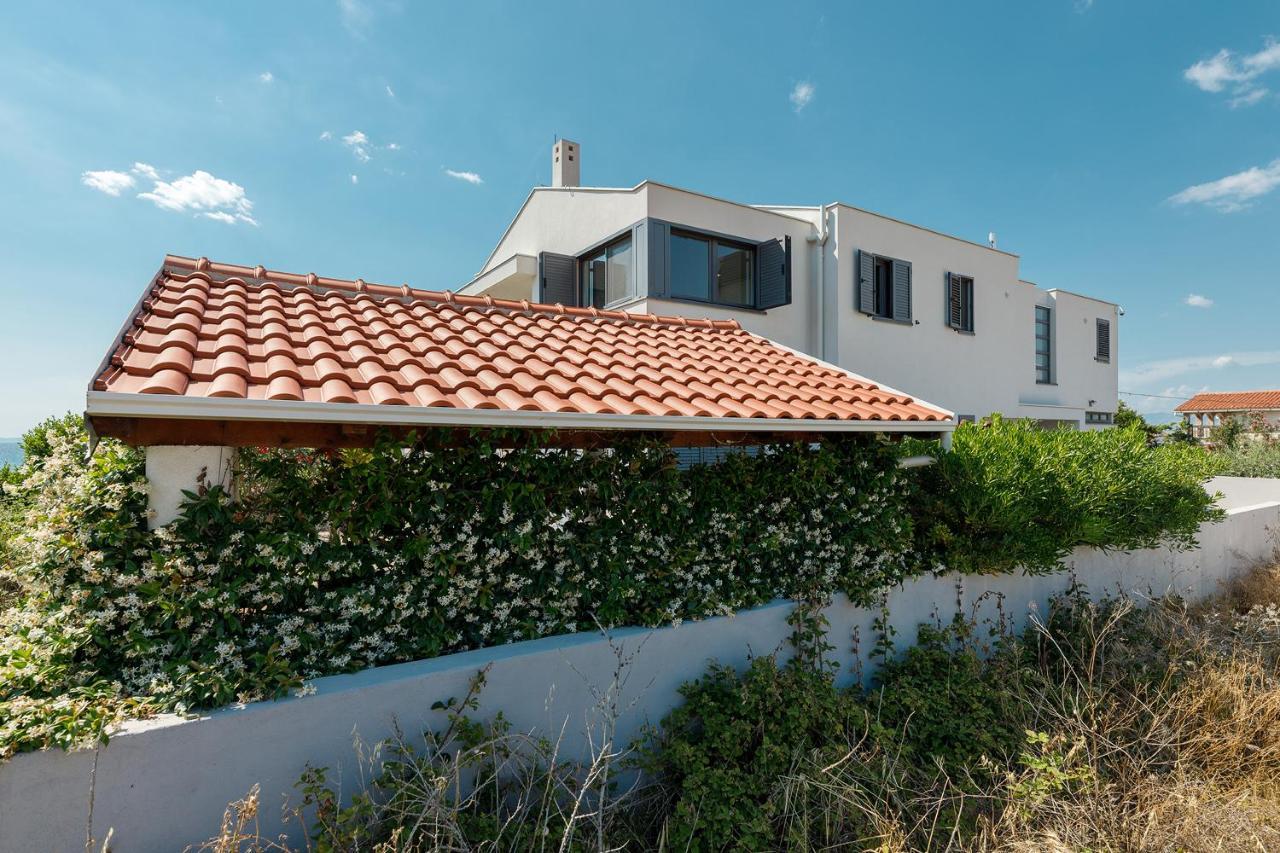 Malo Ferienvilla Privlaka, Pool, Boje, Wi-Fi, Wallbox Privlaka  Extérieur photo